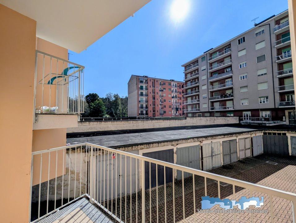Vendita Monovano, Banchette foto