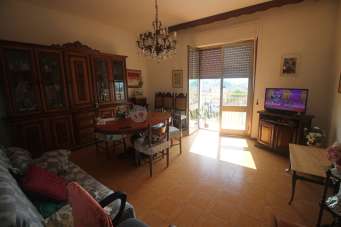 Verkauf Vier zimmer, Vezzano Ligure Verkauf Vier zimmer, Vezzano Ligure