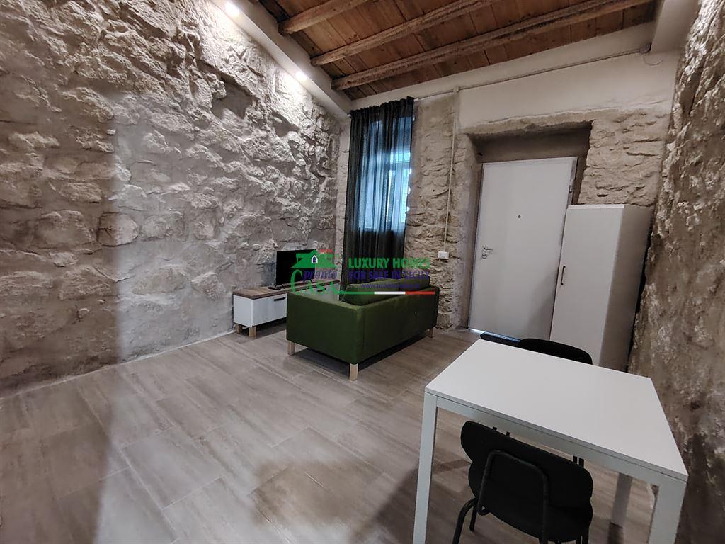 Affitto Casa Indipendente, Comiso foto