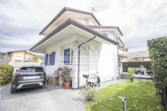 Vendita Casa indipendente, Massarosa