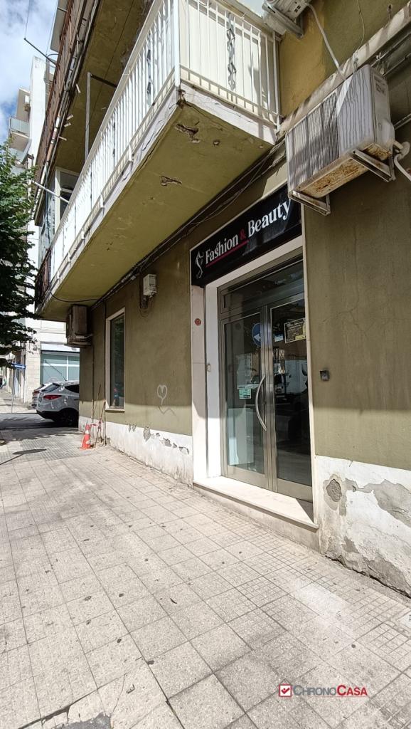 Affitto Locale commerciale, Messina foto