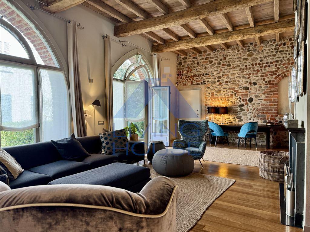 Vendita Appartamento, Lomagna foto