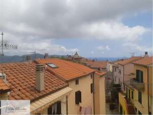 Vendita vendita, Campo nell'Elba