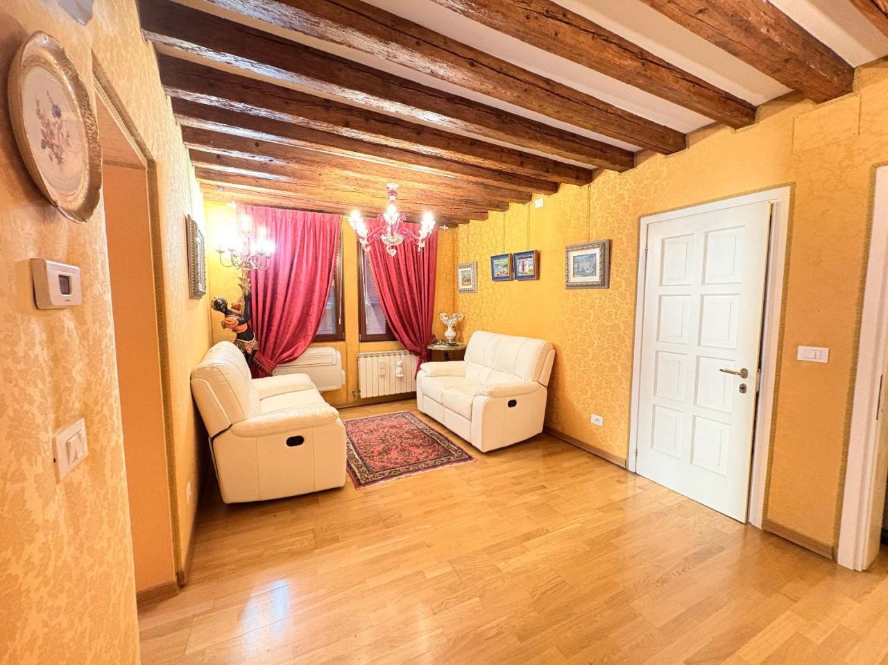 Vendita Appartamento, Venezia foto