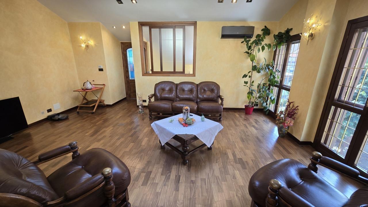 Vendita Trivani, Moncalieri foto