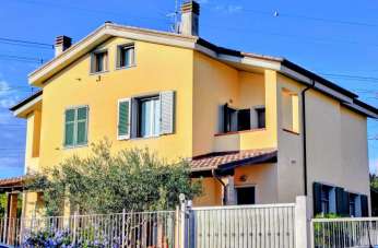 Vendita Pentavani, Sarzana
