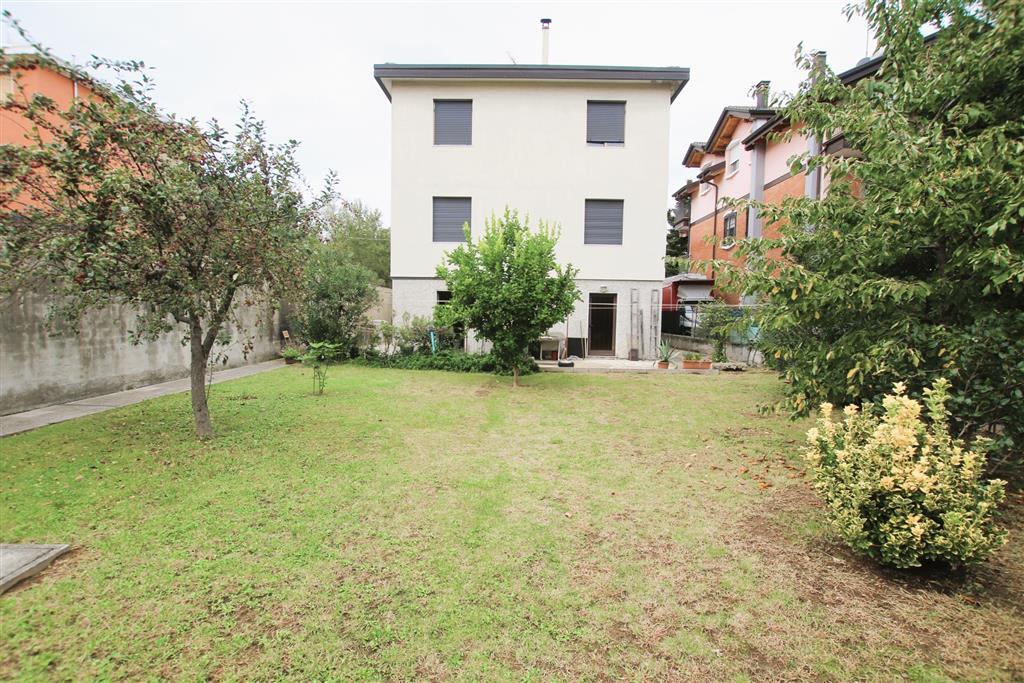 Vendita Villa, Cinisello Balsamo foto