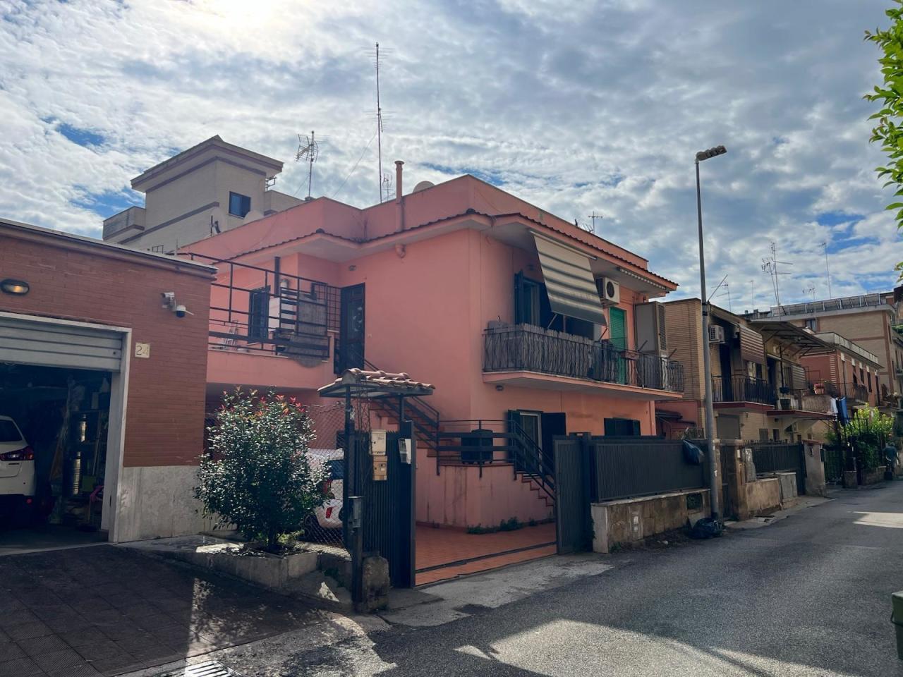Vendita Bivani, Roma foto