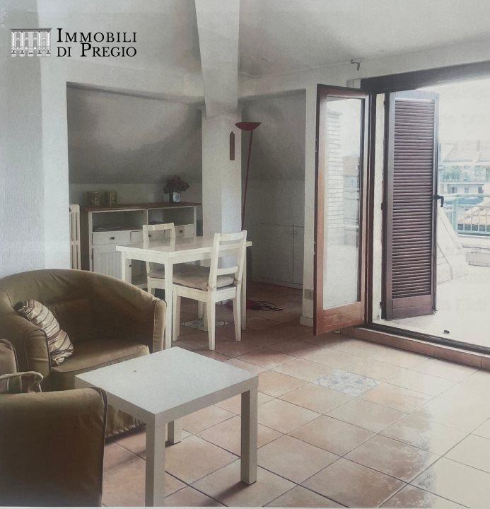 Vendita Bivani, Milano Vendita Bivani, Milano foto