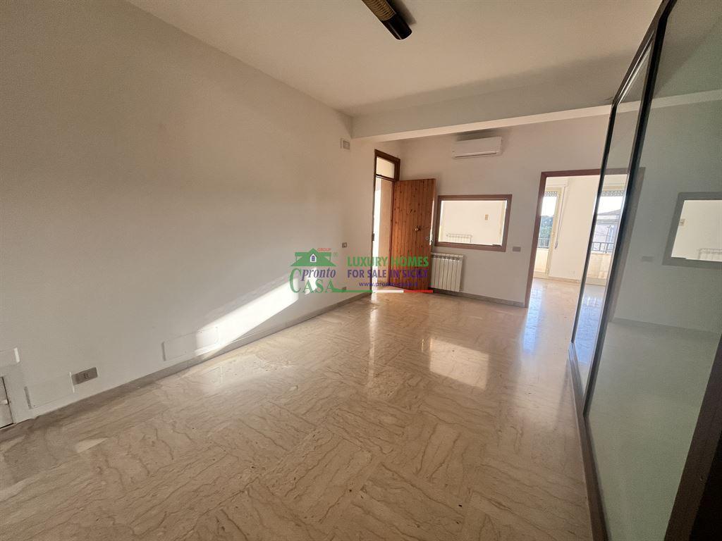Vendita Appartamento, Comiso foto