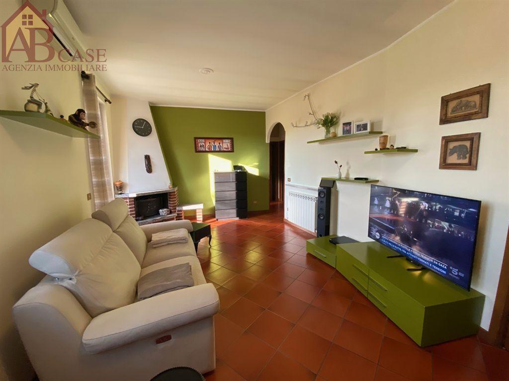 Vendita Appartamento, Gambolo foto
