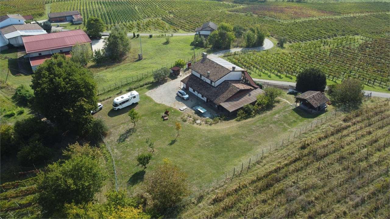 Venta vendita, Castana foto