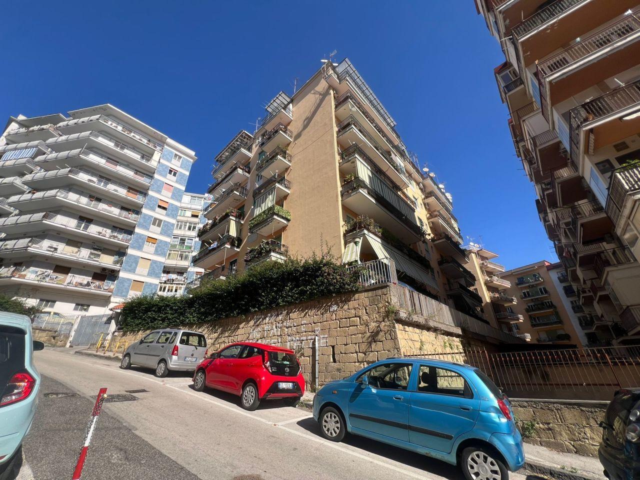 Affitto Bivani, Napoli foto