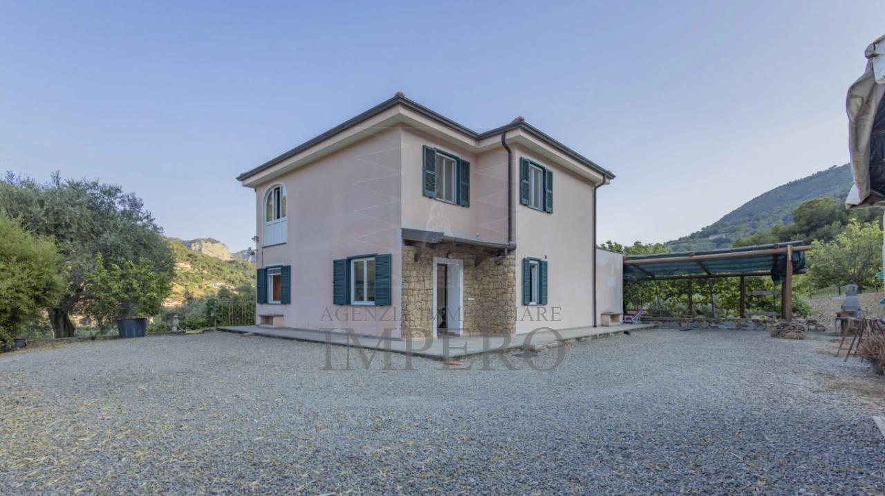 Vendita Quadrivani, Ventimiglia foto