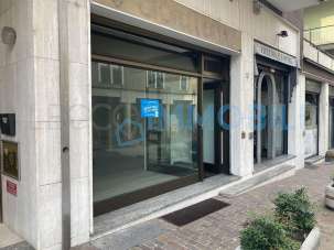 Affitto Negozio, Calolziocorte