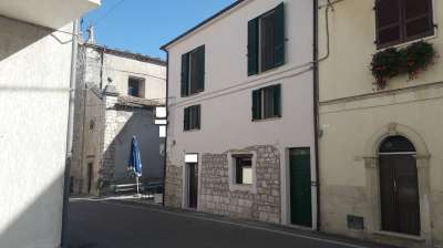Vendita Casa indipendente, Serramonacesca Vendita Casa indipendente, Serramonacesca