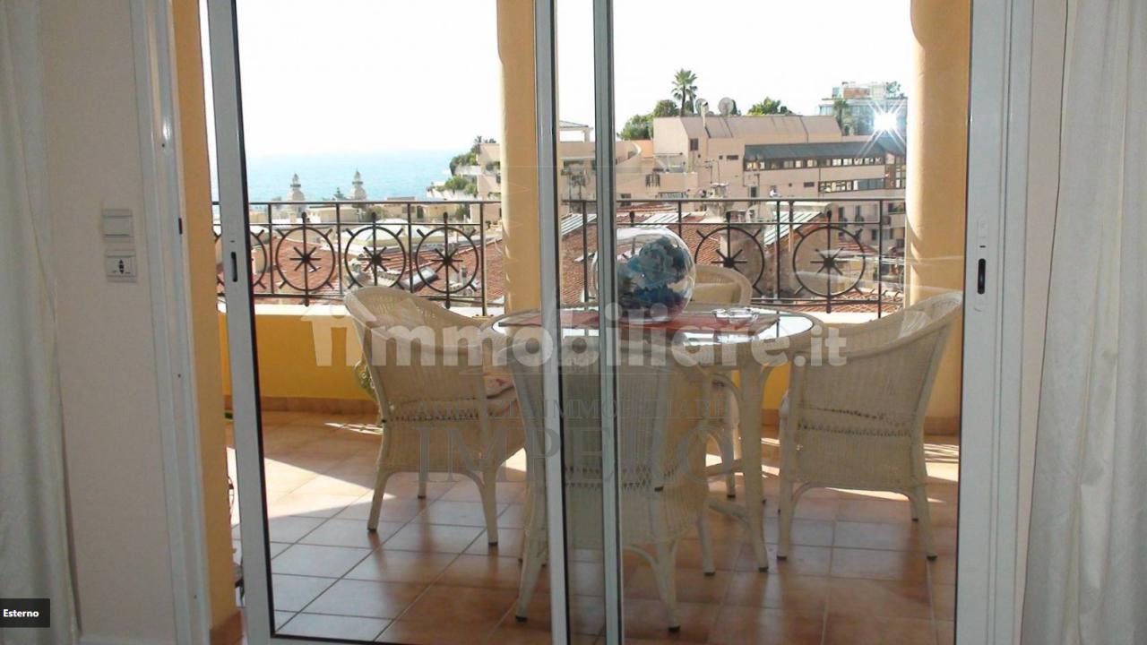 Venta Cuatro habitaciones foto