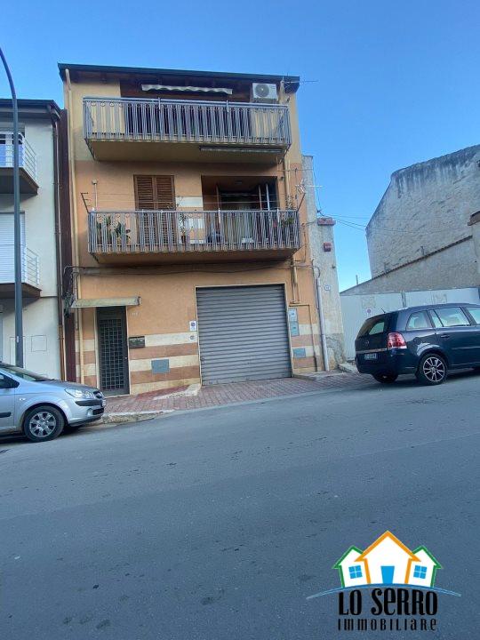 Vendita Quadrivani, Alcamo foto