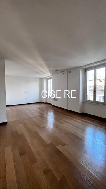 Affitto Appartamento, Milano Affitto Appartamento, Milano foto