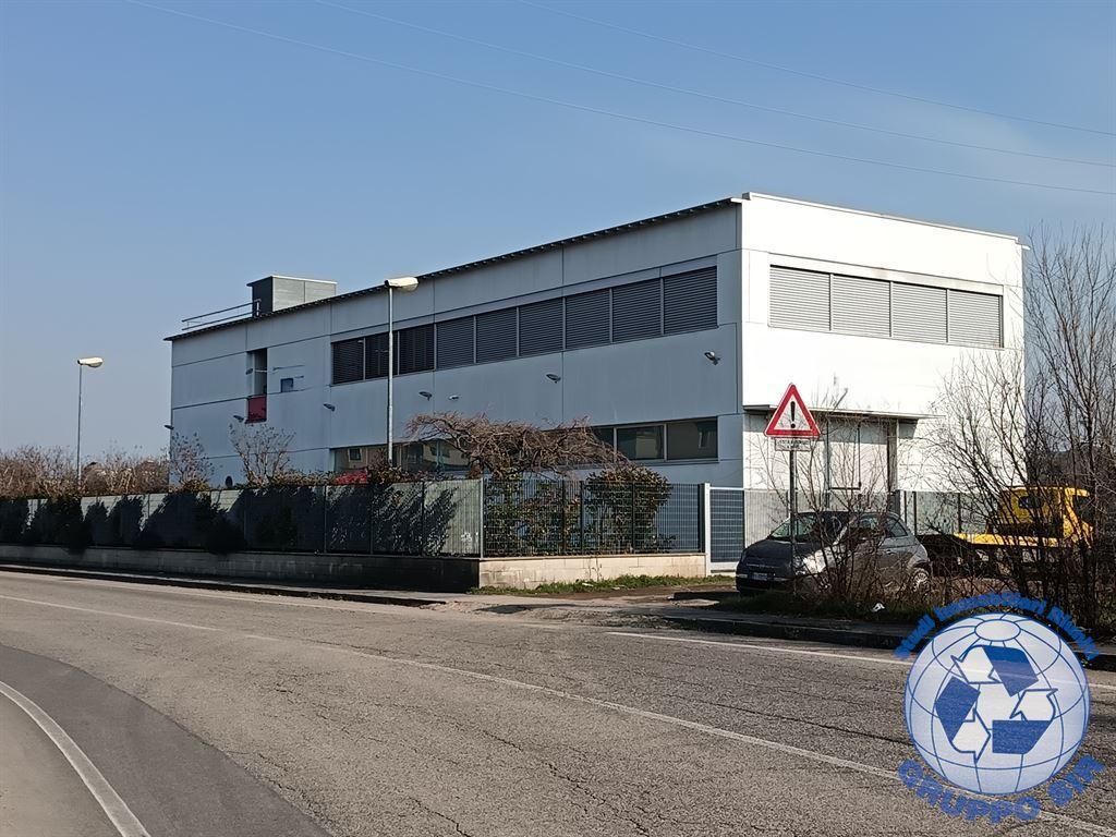 Venta Capannone, Muggio foto