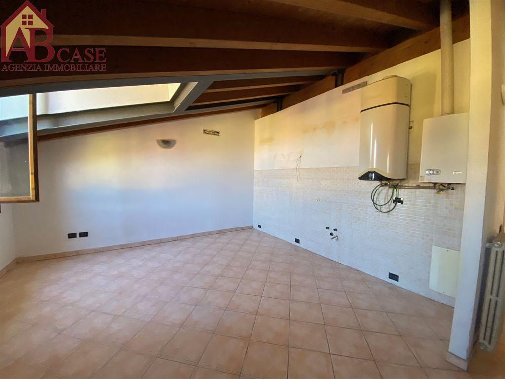 Vendita Appartamento, Gambolo foto