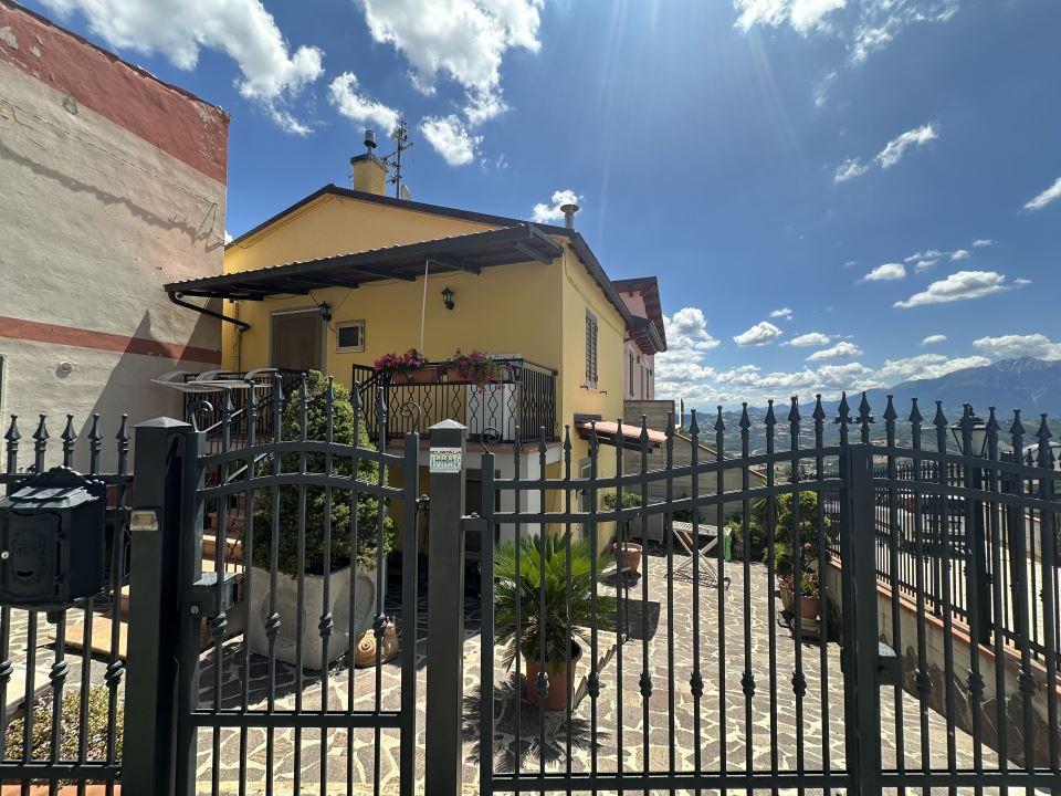 Vendita Quadrivani, Teramo foto