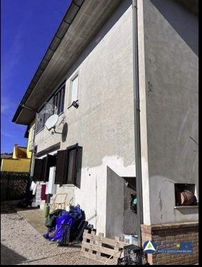 Vendita Pentavani, Sezze foto