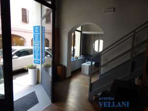 Renta Trivani, Carpi Renta Trivani, Carpi
