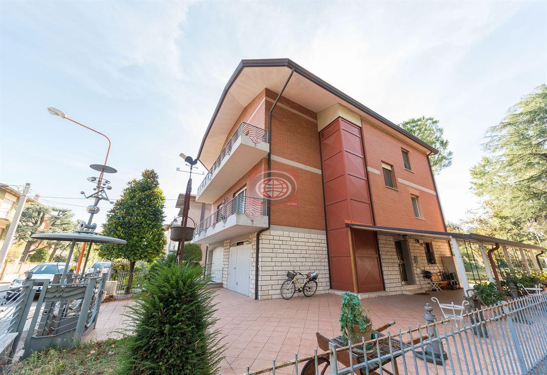 Venta Appartamento, Cesena foto