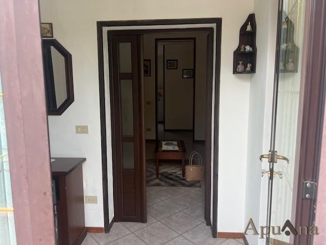 Vendita Casa indipendente, Massa foto
