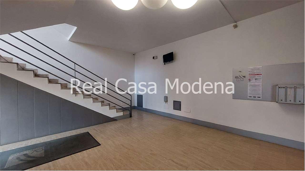 Vendita vendita, Modena foto