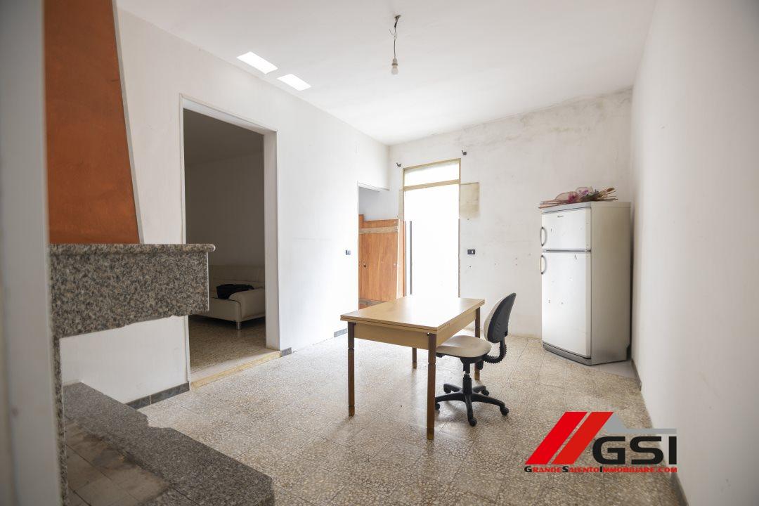 Vendita Trivani, San Michele Salentino foto