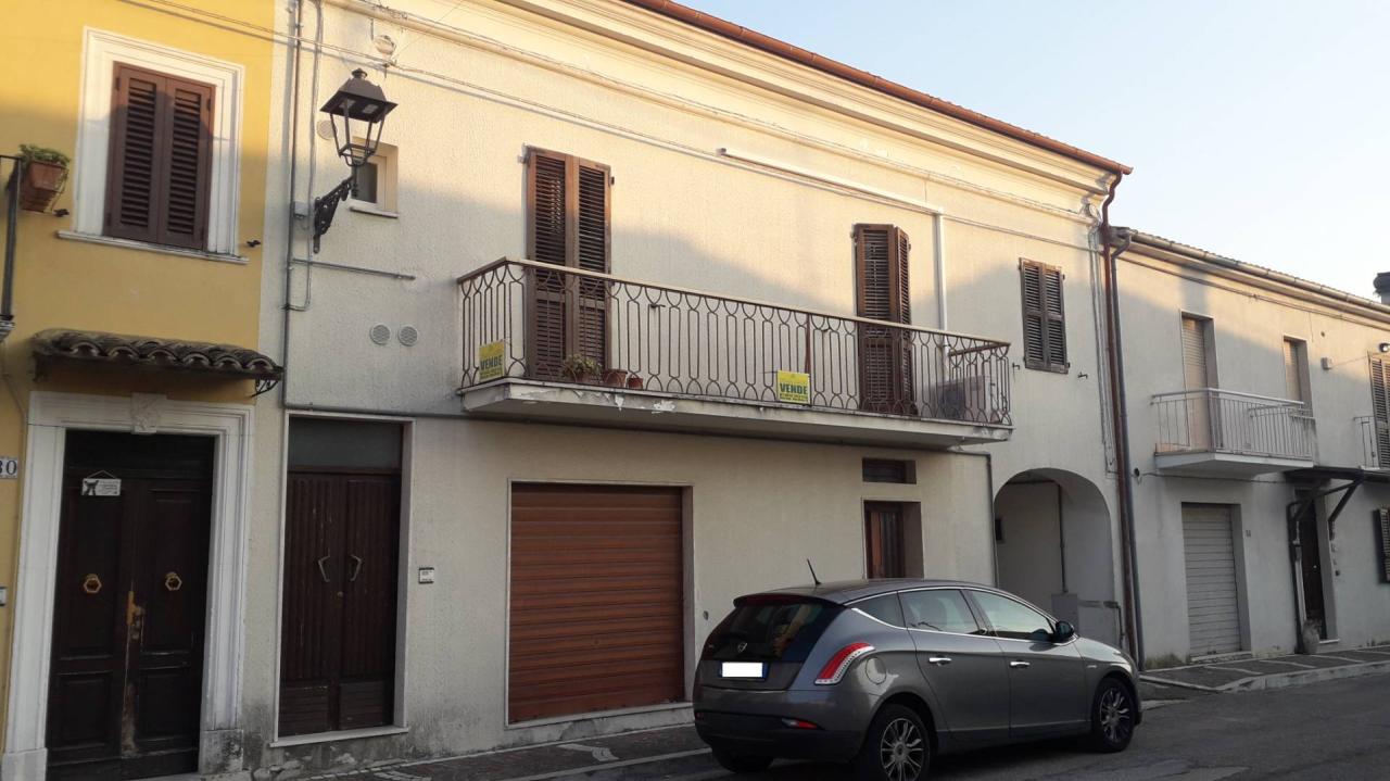 Vendita Casa indipendente, Turrivalignani foto