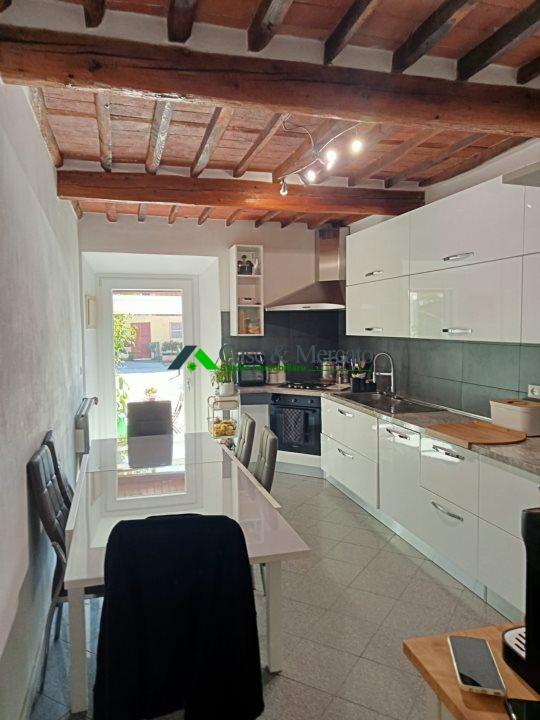 Vendita Multivani, Lucca foto