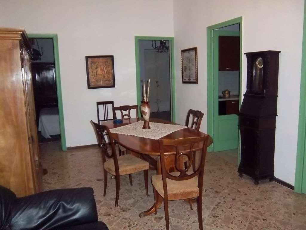 Affitto affitto, Marsala foto
