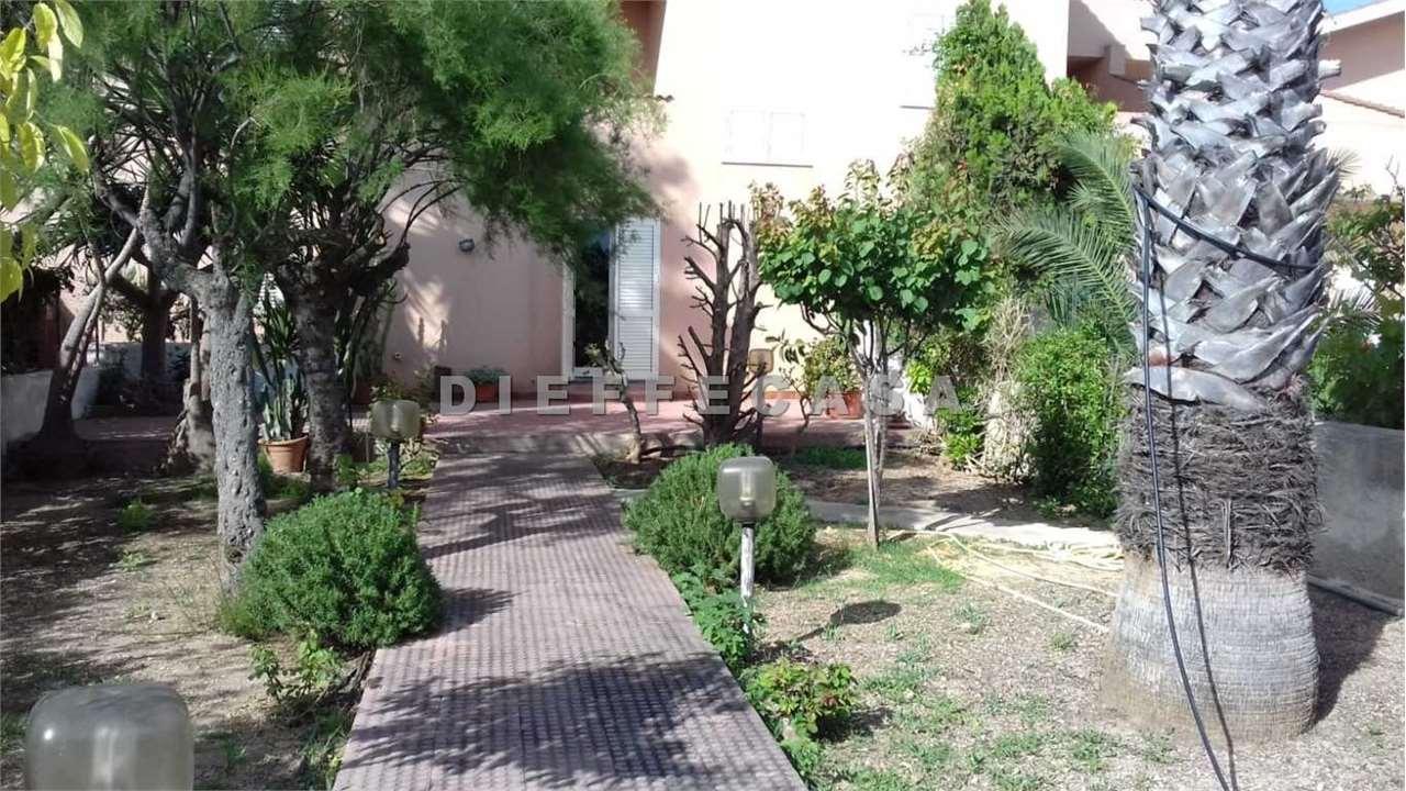 Renta affitto, Marsala foto