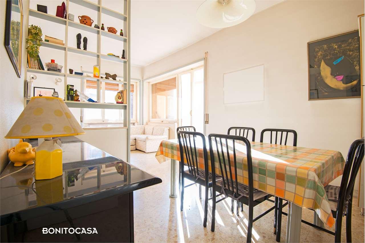 Venta vendita, Roma foto