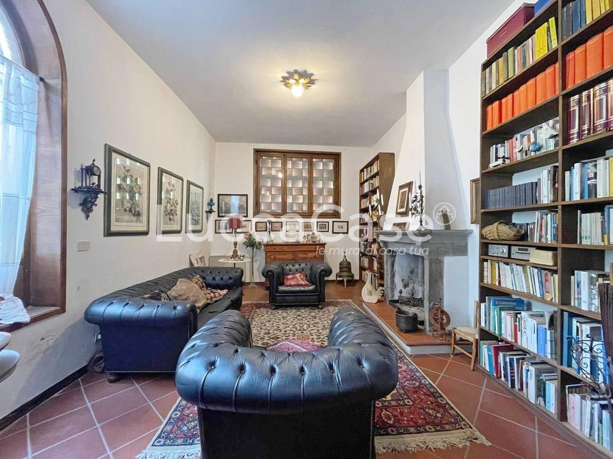 Vendita Rustico, Lucca foto