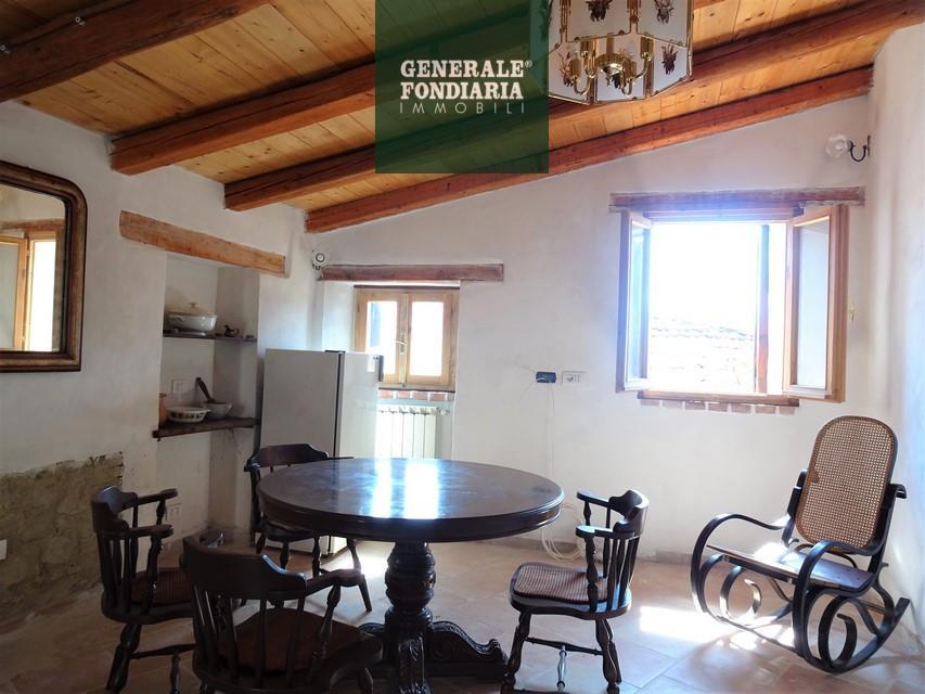 Vendita Casa Semindipendente, Follo foto