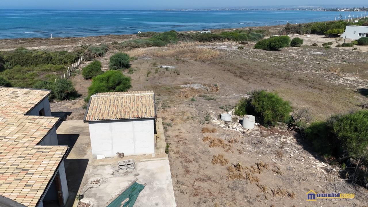 Vendita Quadrivani, Pachino foto