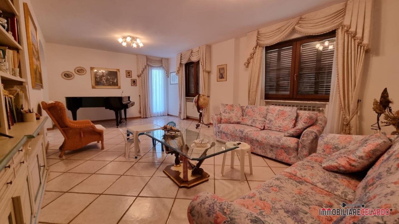 Vendita Multivani, Colle di Val d'Elsa foto