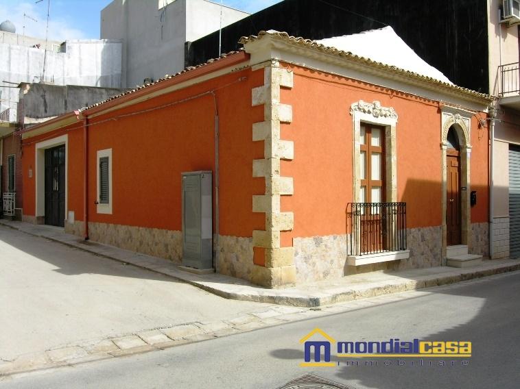 Vendita Quadrivani, Pachino foto