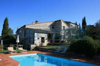 Vendita Multivani, Radda in Chianti