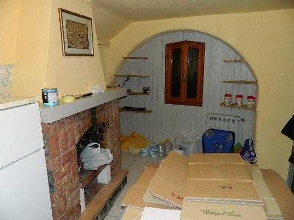 Vendita Bivani, Luni foto