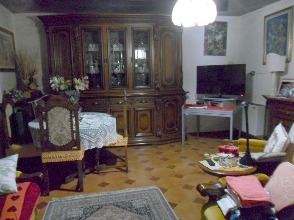 Vendita Pentavani, Sarzana foto