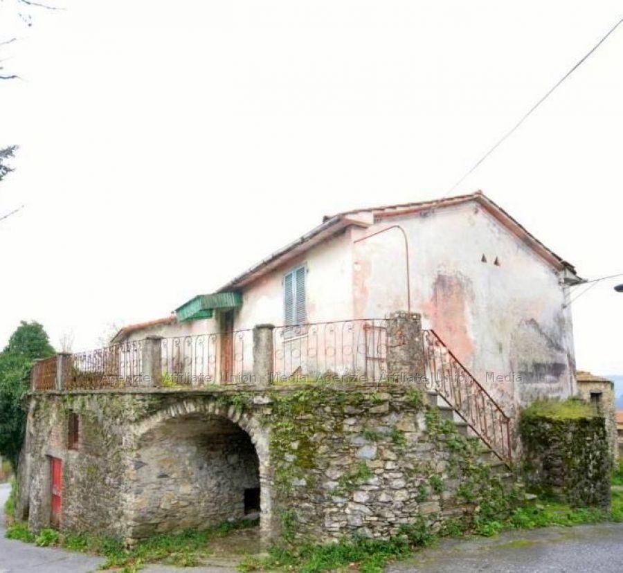 Vendita Esavani, Licciana Nardi foto