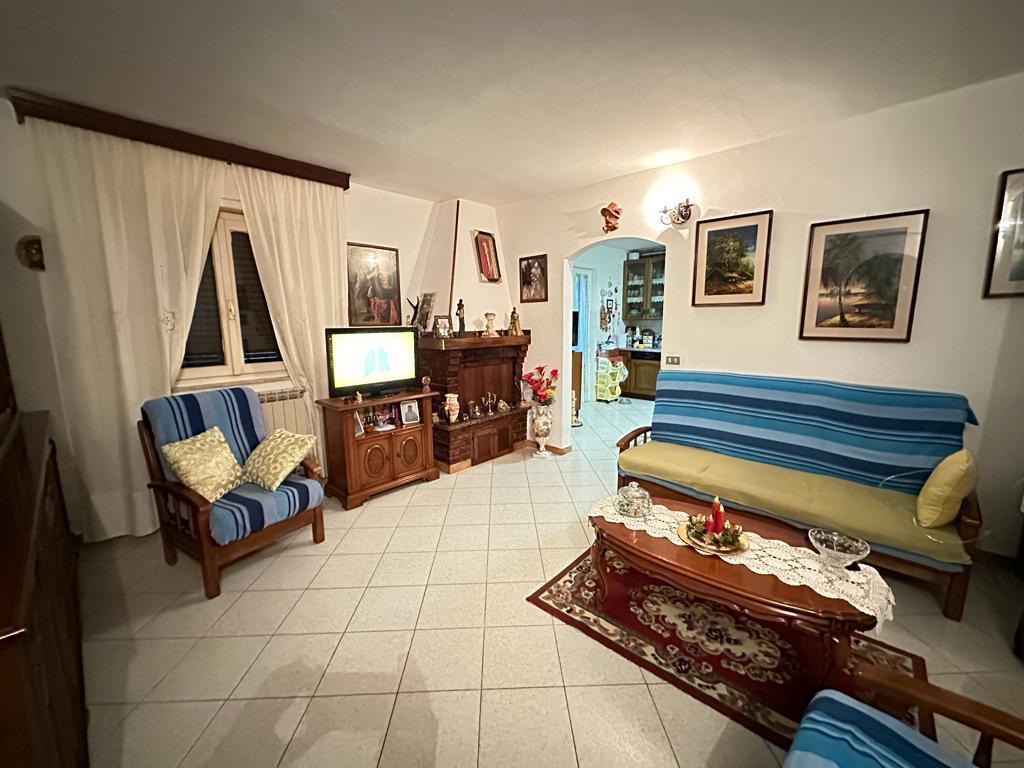 Vendita Pentavani, Ameglia Vendita Pentavani, Ameglia foto