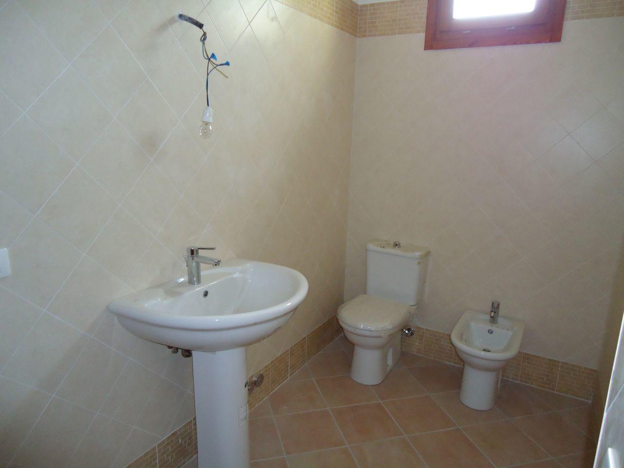 Venta Cuatro habitaciones, Montecatini-Terme foto