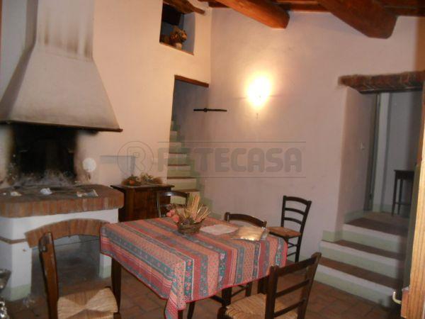 Venta Cuatro habitaciones, Murlo foto