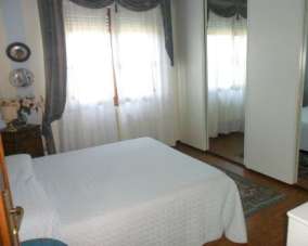 Vendita Esavani, Luni